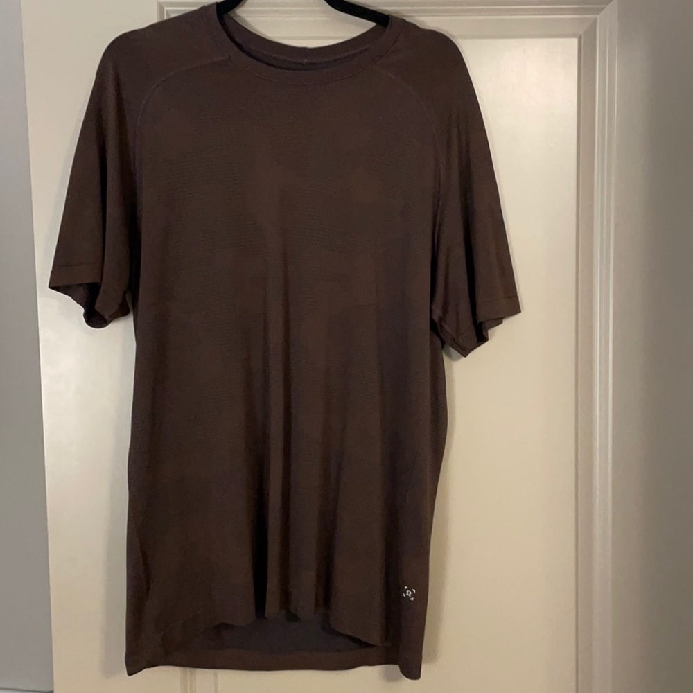 lululemon metal vent tech shirt, Worn twice.